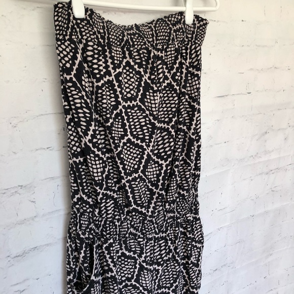 Snakeskin Printed Strapless Romper - Picture 2 of 5